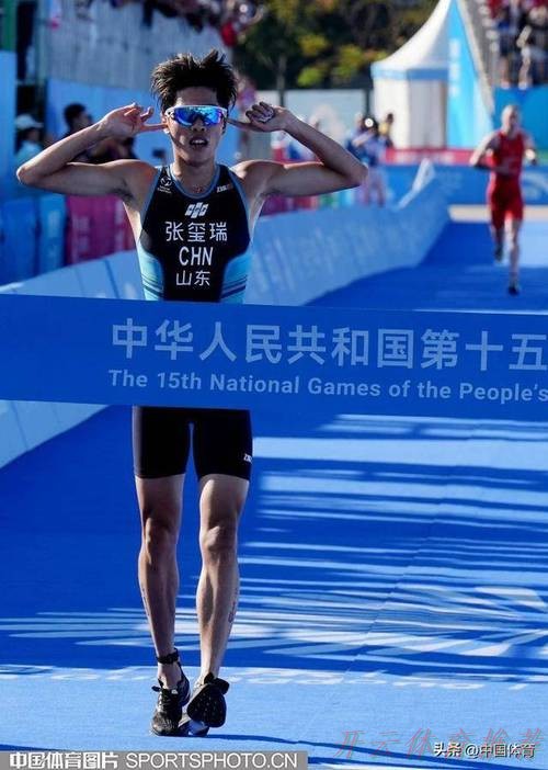 开云体育官方：山东队获得铁人三项混合接力金牌