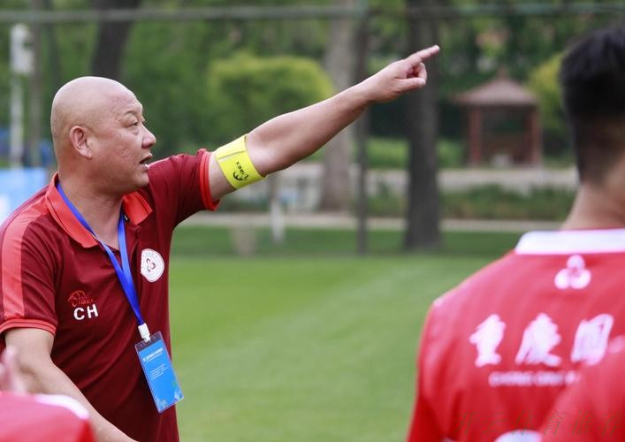 开云体育官方：常辉：我是个自信的教练，迷茫的父亲