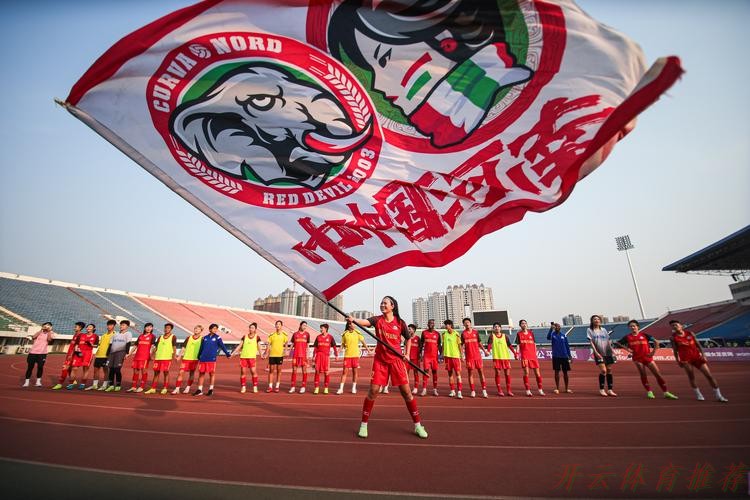 开云：新华社：出家门，见球门——武汉足球文化在社区生枝发芽